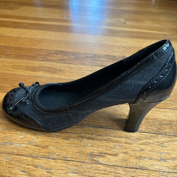 Mudd vintage inspired black heels - Picture 2 of 10